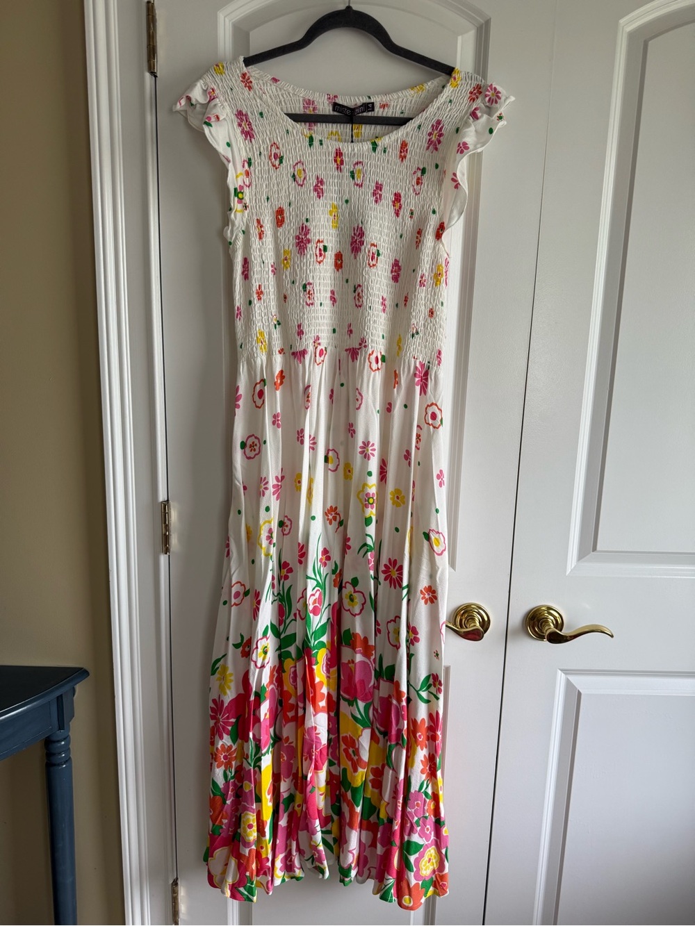 Mister Zimi “Abbie” Floral Maxi Dress in White, Pink, & Orange, size 14, NWT!